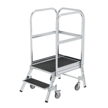 Fahrbare Podesttreppen