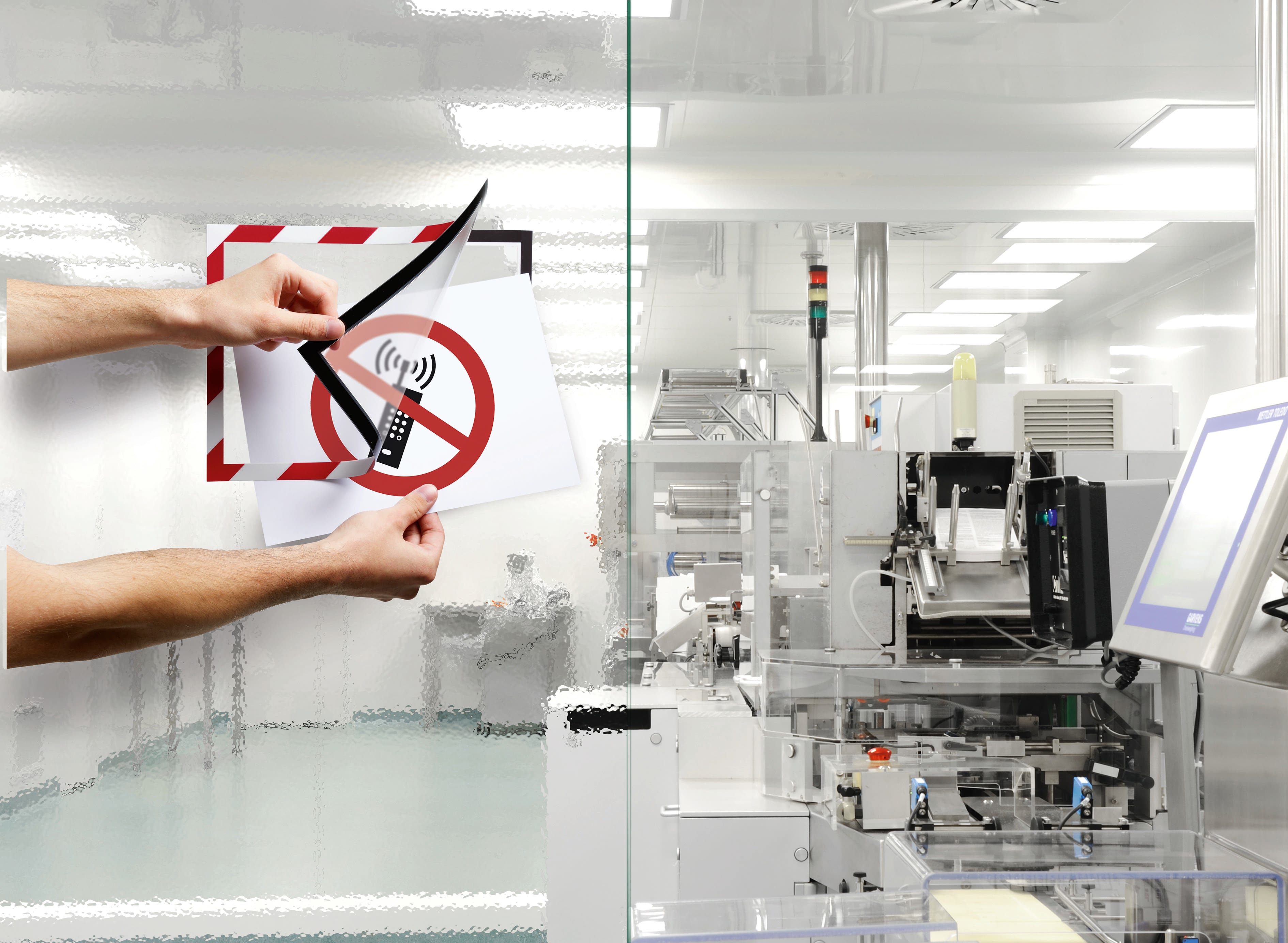 Selbstklebende Informationsrahmen "Security", rot, weiß, IMG_178424