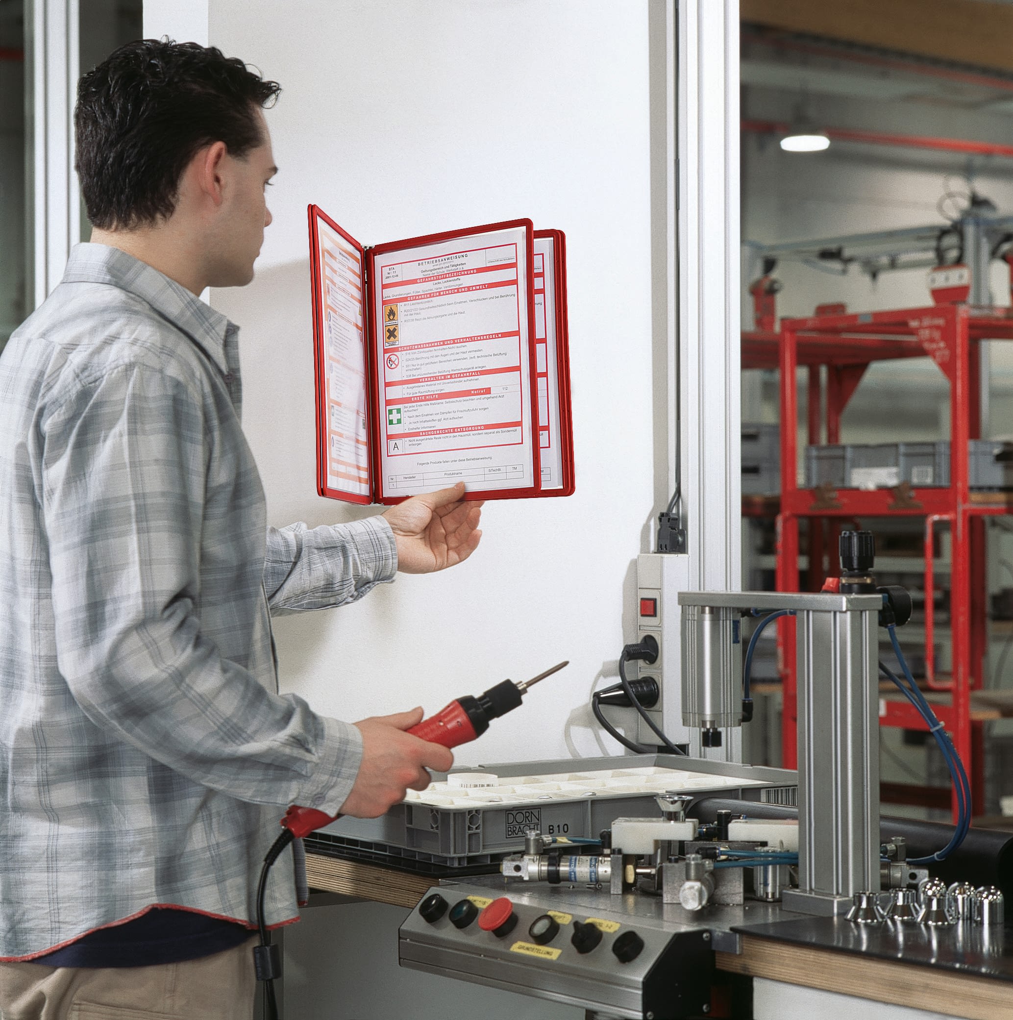 Panneaux d'affichage, rouge, IMG_178428