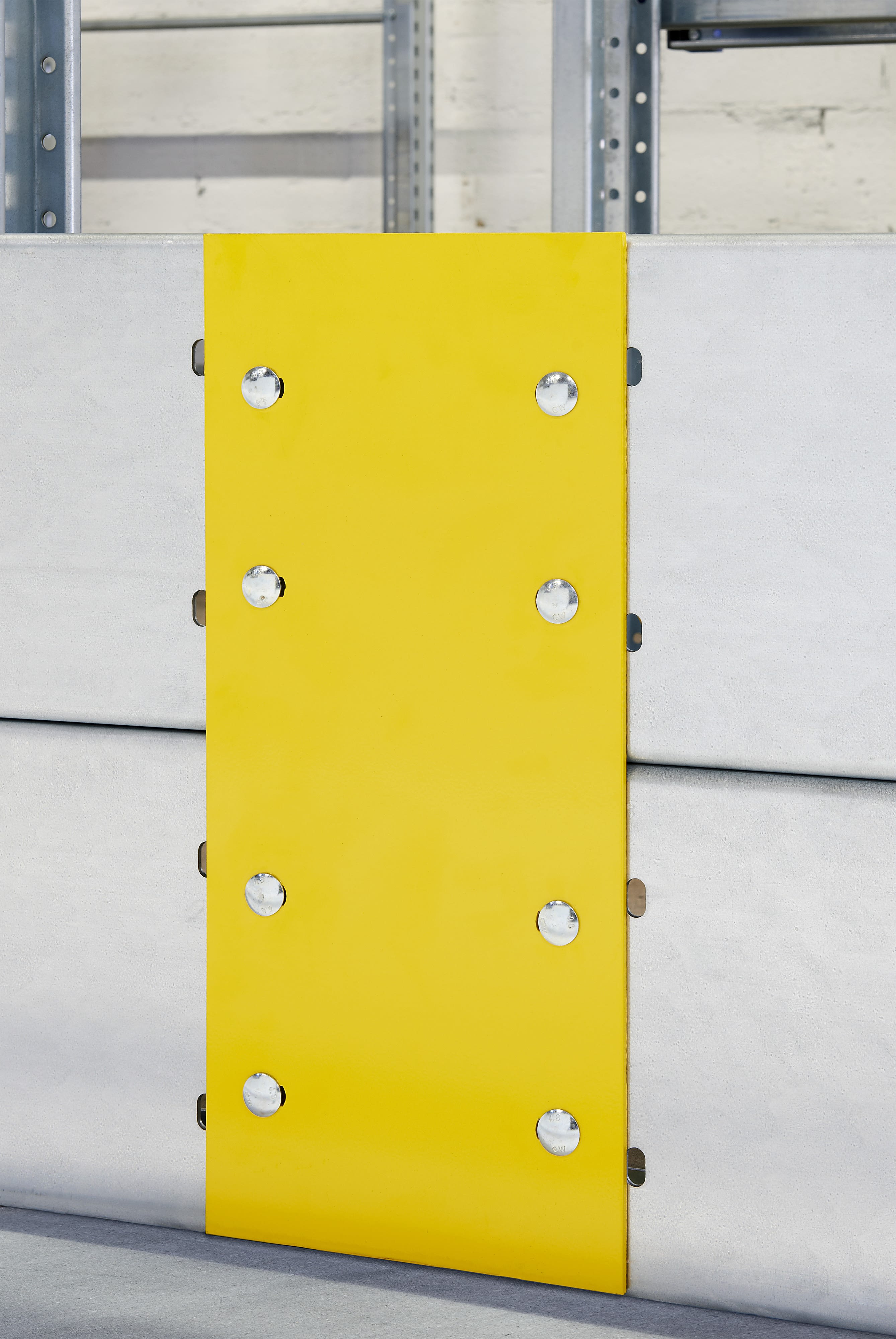 Schutzplankensets, Mittelpfosten, gelb, IMG_60203